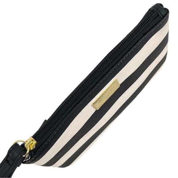 Betsey Johnson Signature Black & White Striped Luv Betsey Crossbody Wristlet - Picture 5 of 10